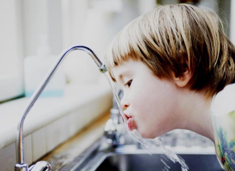 تصفیه آب برای کودکان